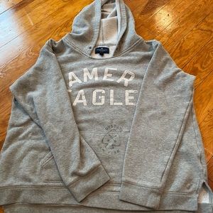 American Eagle sweatshirt